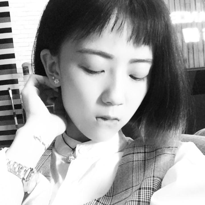 叫我小美老师